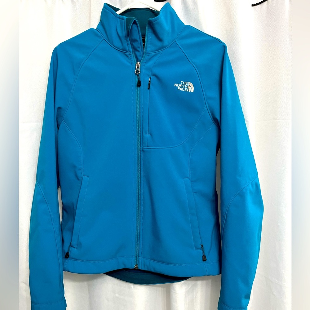 The North Face women’s Jacket